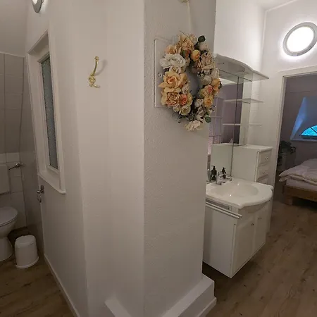 Krischan דירה בורן